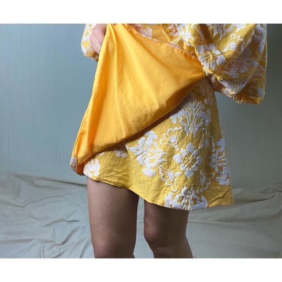 MESTIZA NY Cadiz Canary Yellow Jacquard Bell Puff Sleeve Wrap Mini Dress XSMALL - Picture 9 of 12